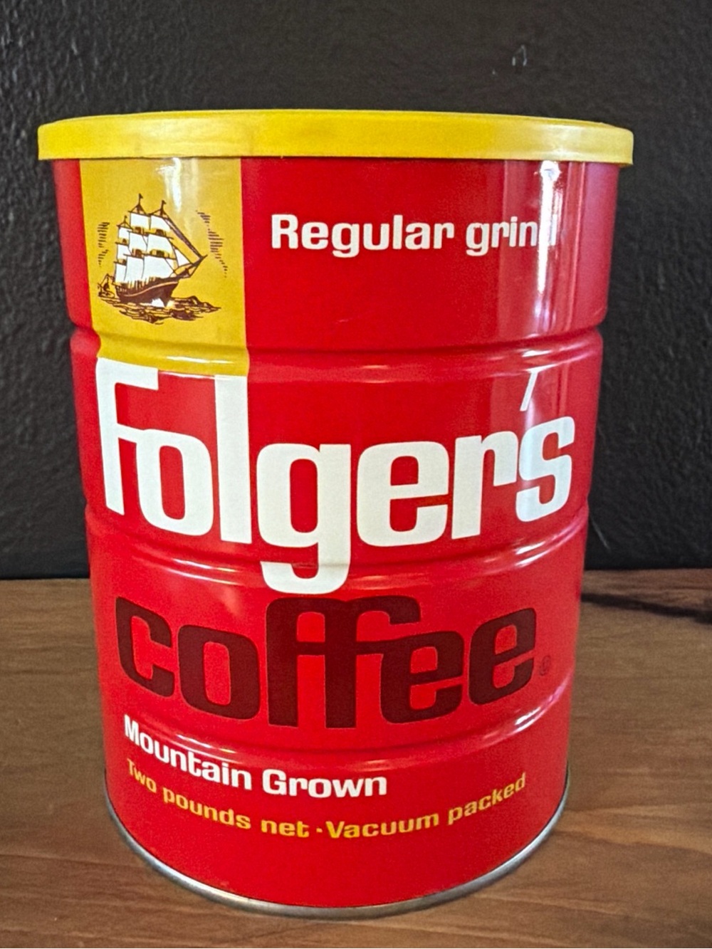 Vintage 1963 Folgers Coffee Can & Lid 2 LB Red Metal Tin Procter & Gamble Retro